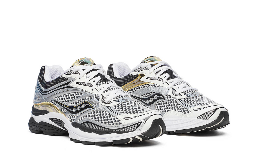 Saucony Progrid Omni 9 Silver Gold